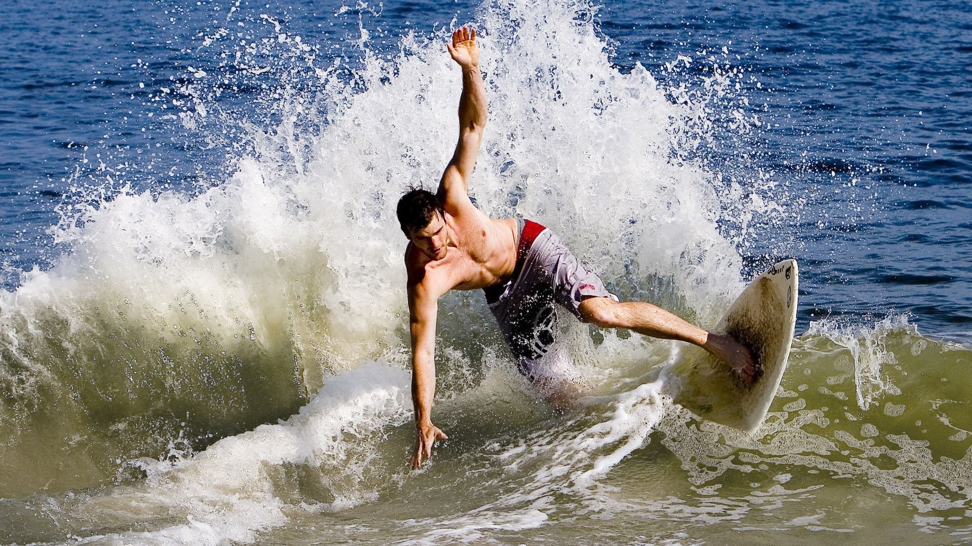 教科书般的掌控力，欧文关键表现引领热火掀翻奇才